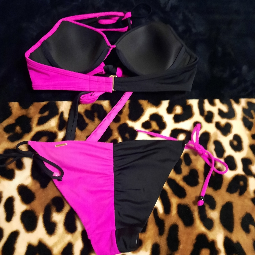 Victoria Secret Color Block Bikini 🔥 - Picture 9 of 13